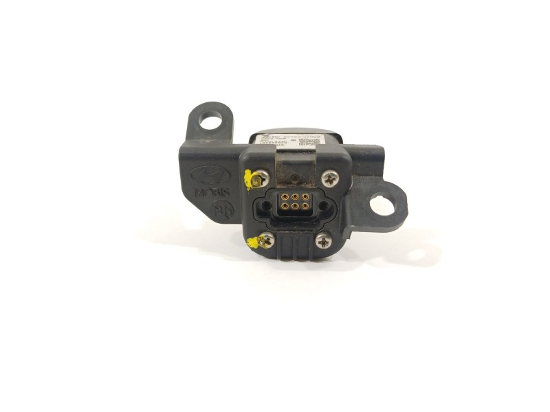 Recambio de camara para hyundai kona tecno 2wd referencia OEM IAM 95760J9000  