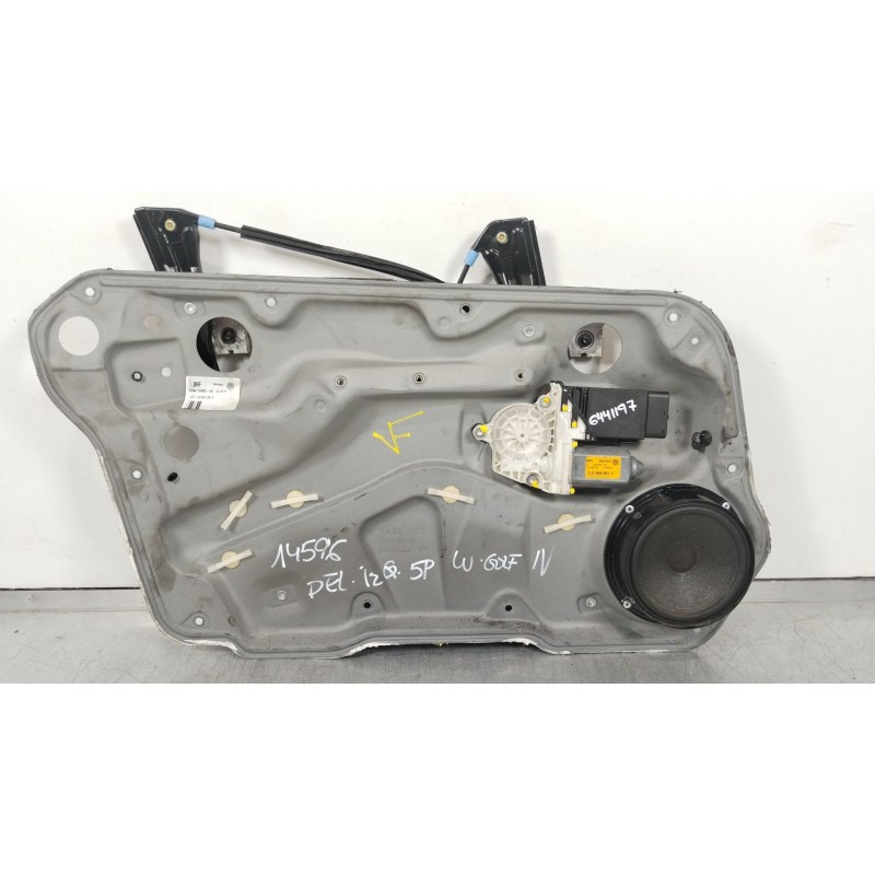 Recambio de elevalunas delantero izquierdo para volkswagen golf iv (1j1) 1.6 16v referencia OEM IAM 1J4837755E 1J1959801C 1J4837