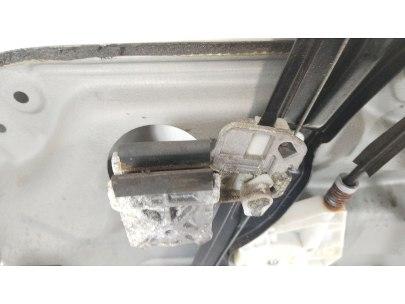 Recambio de elevalunas delantero izquierdo para volkswagen golf iv (1j1) 1.6 16v referencia OEM IAM 1J4837755E 1J1959801C 1J4837