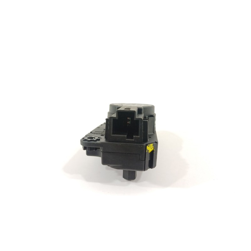 Recambio de motor apertura trampillas climatizador para renault clio iv limited referencia OEM IAM HAD36001A 240415 A21201700