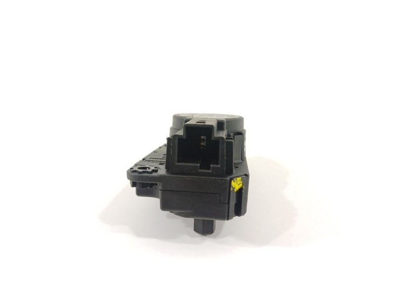 Recambio de motor apertura trampillas climatizador para renault clio iv limited referencia OEM IAM HAD36001A 240415 A21201700