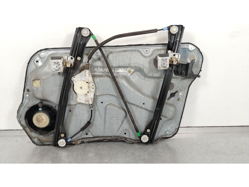Recambio de elevalunas delantero izquierdo para volkswagen golf iv (1j1) 1.6 referencia OEM IAM 1J4837729AA  1J1959801C
