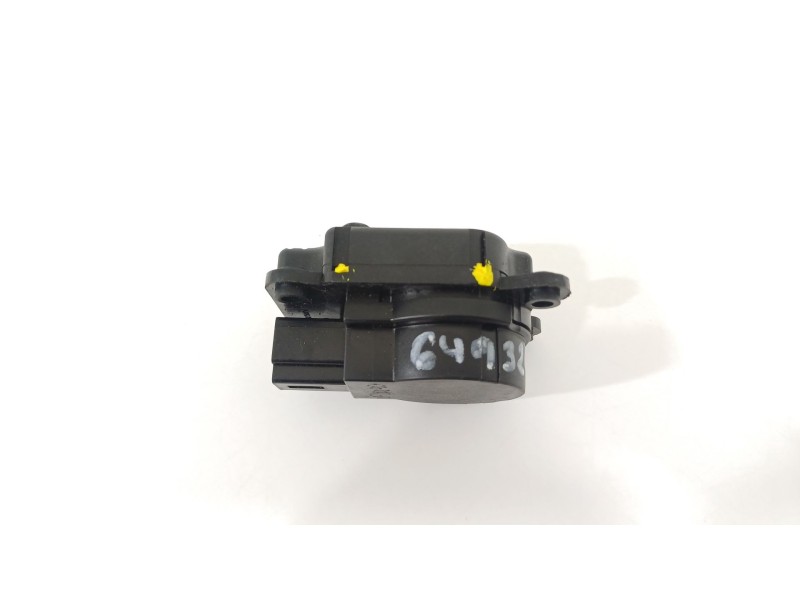 Recambio de motor apertura trampillas climatizador para opel adam unlimited ecoflex referencia OEM IAM A21201300  EVD596