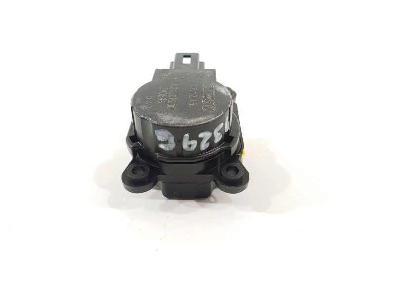 Recambio de motor apertura trampillas climatizador para opel adam unlimited ecoflex referencia OEM IAM A21201300  EVD596