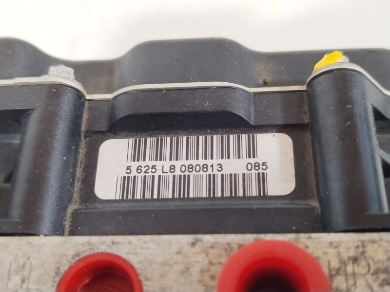Recambio de abs para audi a4 ber. (b8) basis referencia OEM IAM 8K0614517GP 0265239438 8K0907379CL