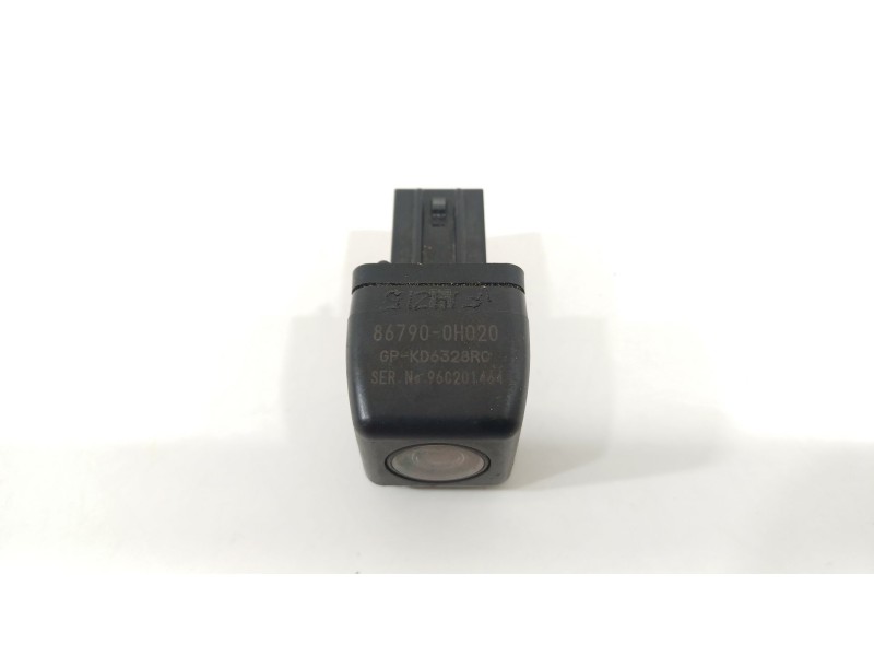 Recambio de camara para peugeot 108 1.0 vti 72 referencia OEM IAM 867900H020  