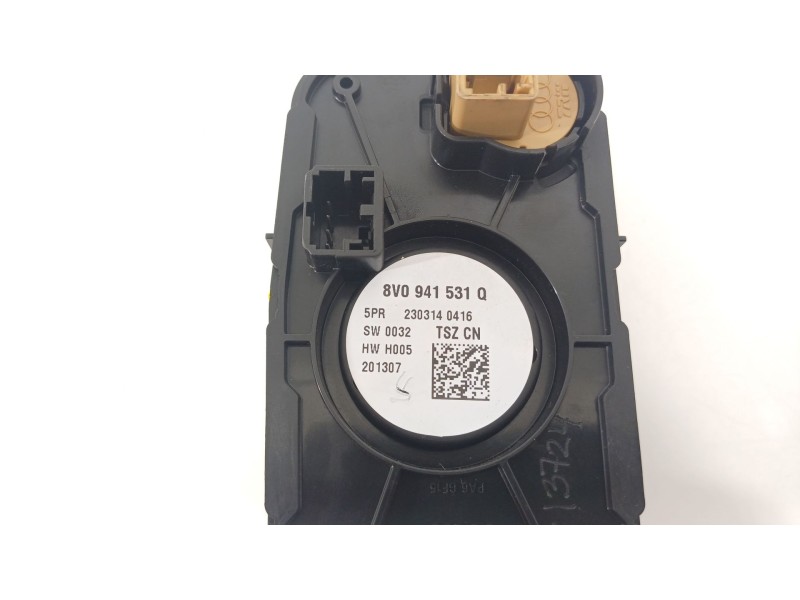 Recambio de mando luces para audi a3 limousine (8vs, 8vm) 2.0 tdi referencia OEM IAM 8V0941531Q  