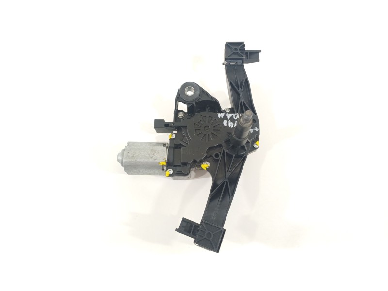 Recambio de motor limpia trasero para opel adam unlimited ecoflex referencia OEM IAM 39045012 113711 0390205011