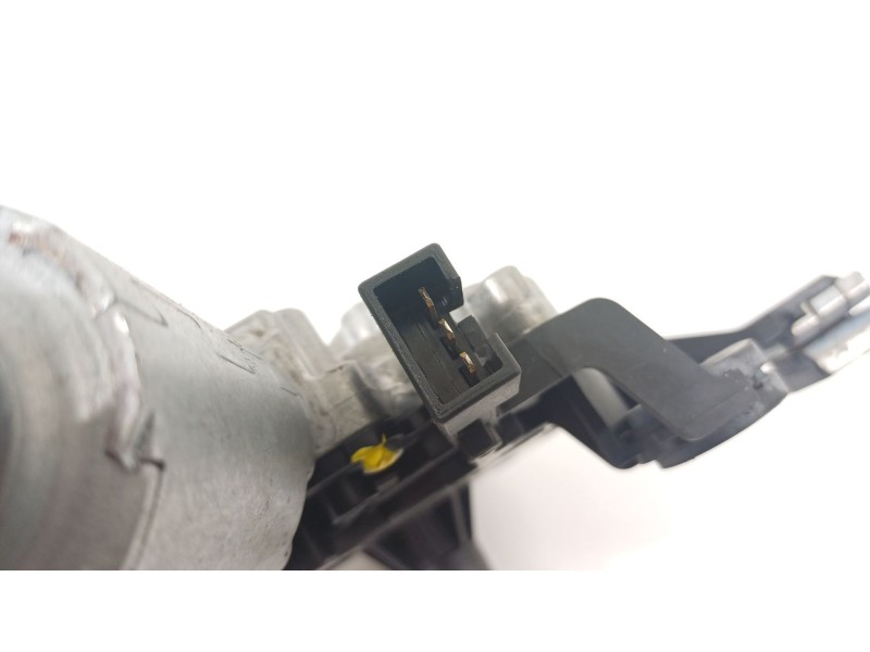 Recambio de motor limpia trasero para opel adam unlimited ecoflex referencia OEM IAM 39045012 113711 0390205011