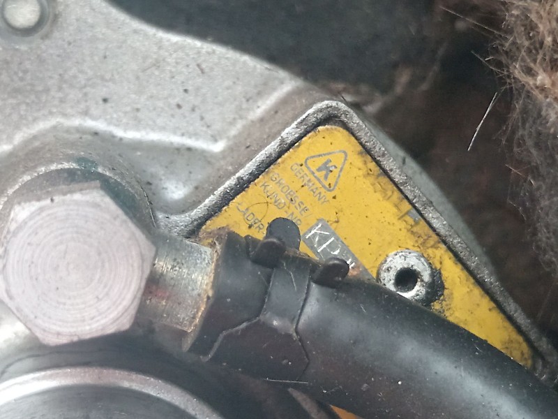 Recambio de motor completo para peugeot 206+ básico referencia OEM IAM 8HZ  