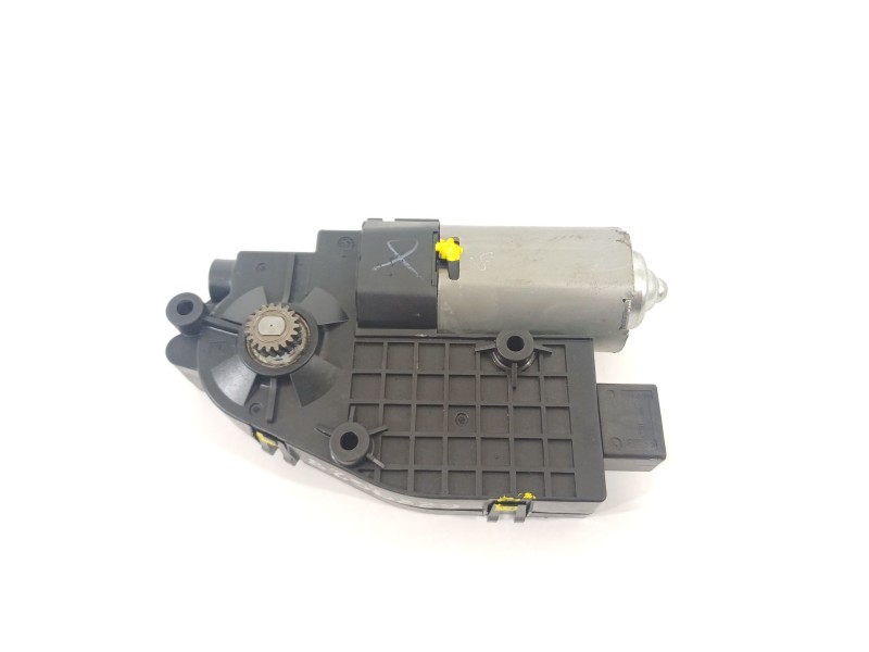 Recambio de motor techo electrico para nissan qashqai (j11) acenta referencia OEM IAM 3M23777  3M23777G