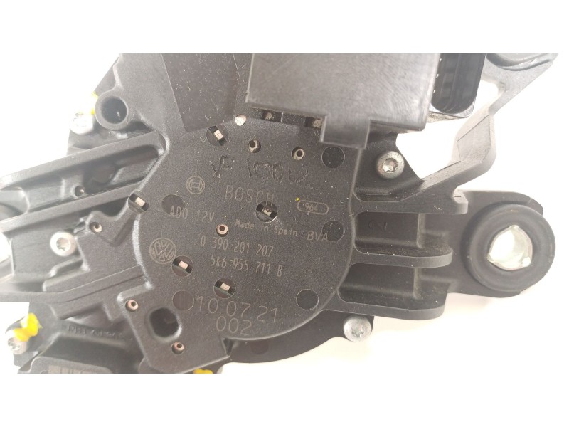 Recambio de motor limpia trasero para volkswagen golf vi (5k1) rabbit bluemotion referencia OEM IAM 5K6955711B  0390201207