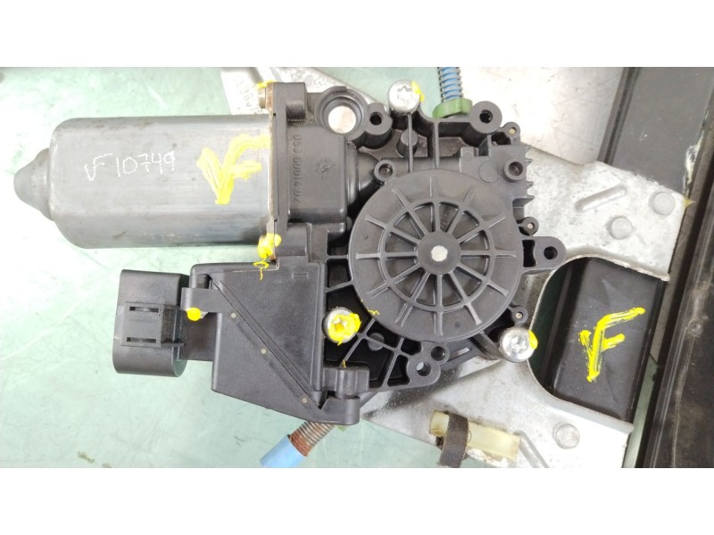 Recambio de elevalunas delantero izquierdo para audi a3 (8l) 1.8 ambiente referencia OEM IAM 8L3837753  8L3837397