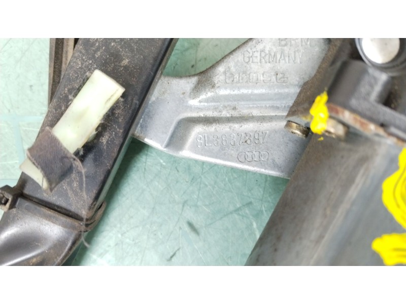 Recambio de elevalunas delantero izquierdo para audi a3 (8l) 1.8 ambiente referencia OEM IAM 8L3837753  8L3837397