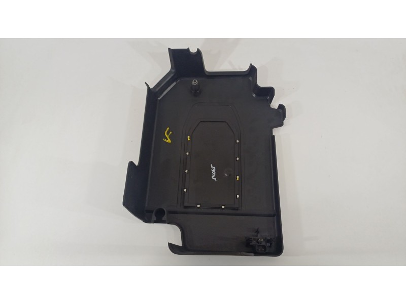 Recambio de tapa motor para opel ampera (r12) ev 150 referencia OEM IAM 22800185  