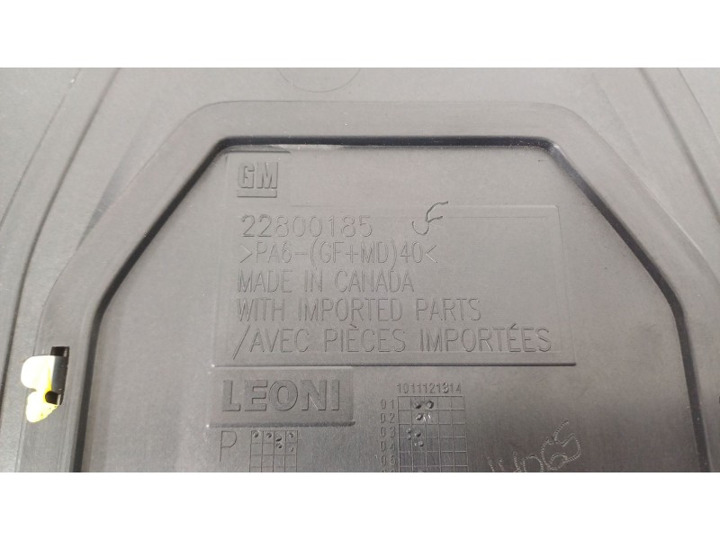 Recambio de tapa motor para opel ampera (r12) ev 150 referencia OEM IAM 22800185  