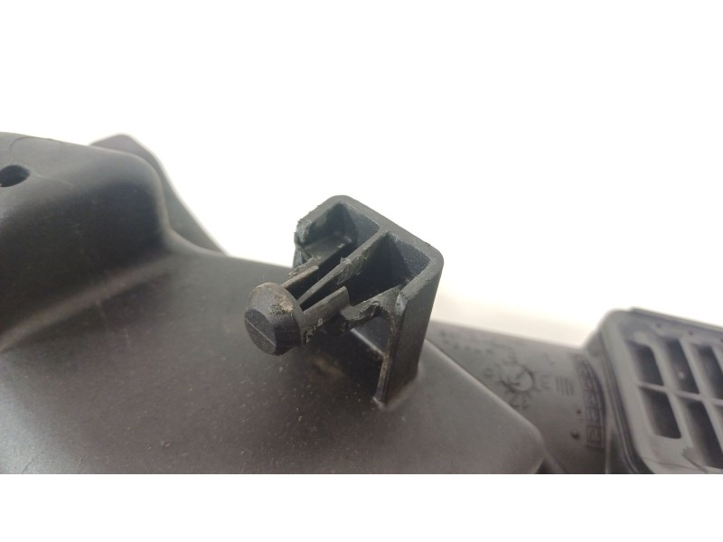 Recambio de caja filtro aire para opel ampera (r12) ev 150 referencia OEM IAM 22752969  20871246