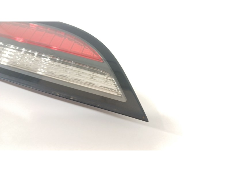 Recambio de piloto trasero izquierdo en porton para opel ampera (r12) ev 150 referencia OEM IAM 20847411  