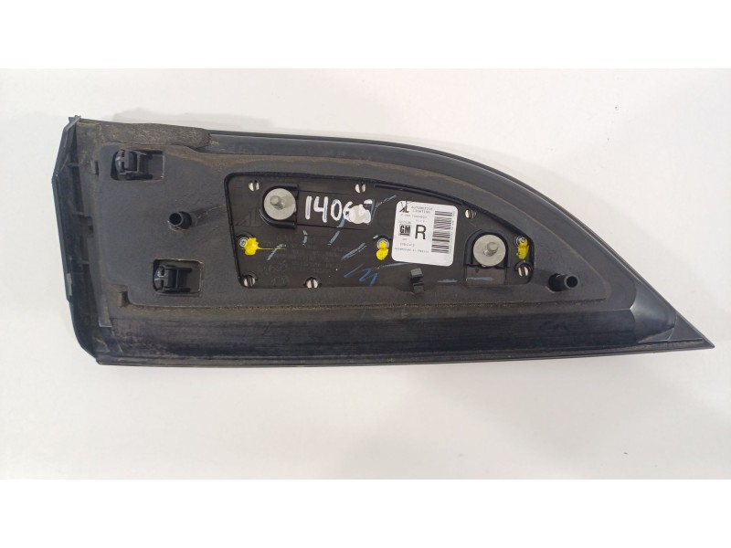 Recambio de piloto trasero derecho en porton para opel ampera (r12) ev 150 referencia OEM IAM 20847412  