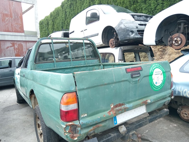 mitsubishi l200 (k7_t, k6_t, k5_t) del año 2001