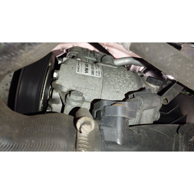 Recambio de compresor aire acondicionado para seat ibiza iv (6j5, 6p1) 1.6 tdi referencia OEM IAM 5N0820803A  