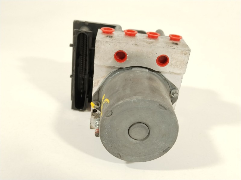 Recambio de abs para toyota avensis (t27) active referencia OEM IAM 4454005071  