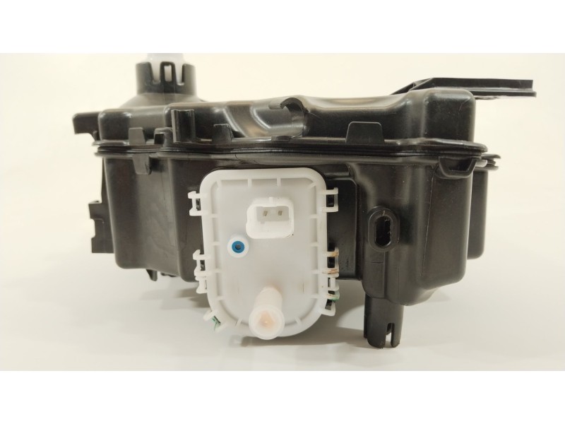 Recambio de deposito adblue para peugeot traveller autobús (v_) 2.0 bluehdi 145 referencia OEM IAM 9852190880  