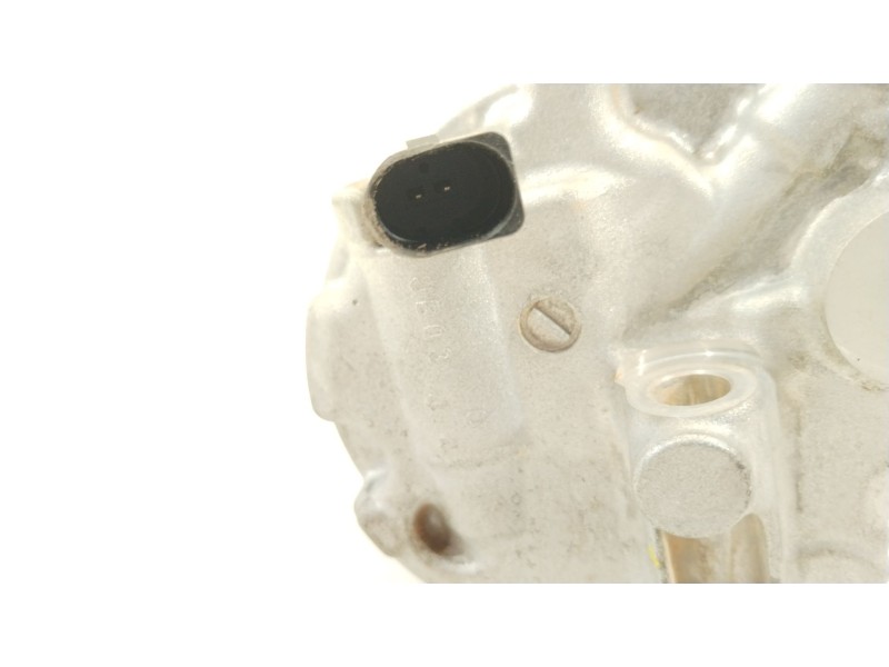 Recambio de compresor aire acondicionado para seat ibiza v (kj1, kjg) 1.0 tsi referencia OEM IAM 3Q0816803D  