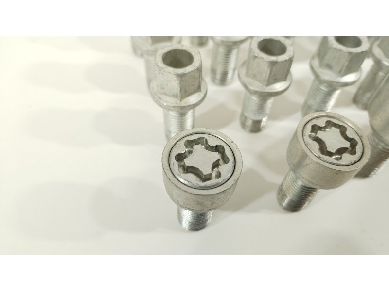 Recambio de tornillos rueda para seat ibiza v (kj1, kjg) 1.0 tsi referencia OEM IAM 5FA012007  