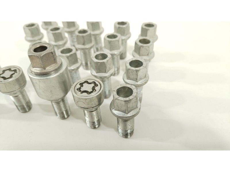 Recambio de tornillos rueda para seat ibiza v (kj1, kjg) 1.0 tsi referencia OEM IAM 5FA012007  