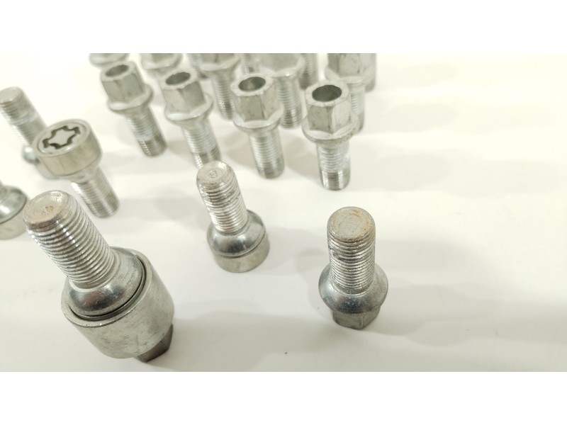 Recambio de tornillos rueda para seat ibiza v (kj1, kjg) 1.0 tsi referencia OEM IAM 5FA012007  