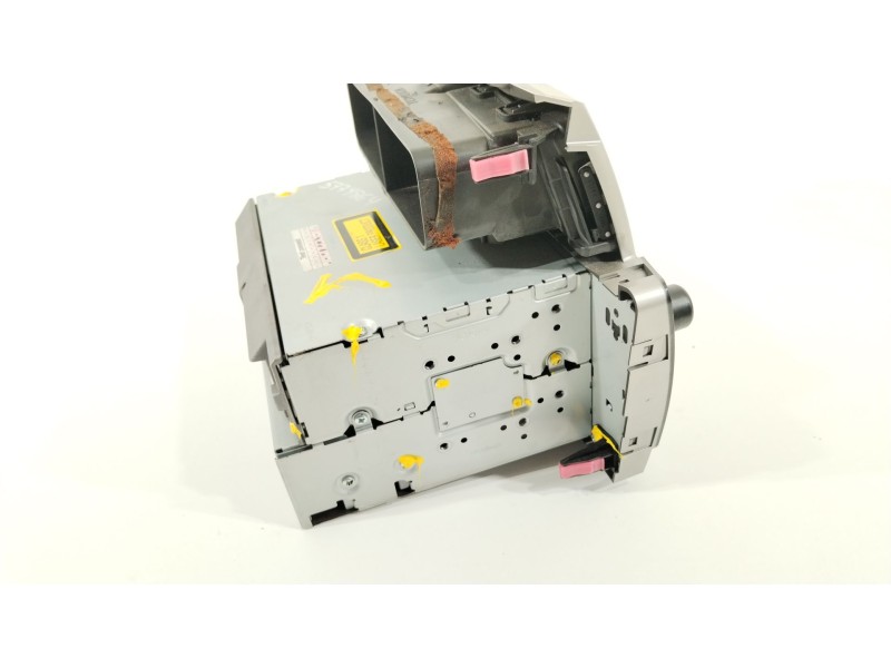 Recambio de sistema audio / radio cd para toyota yaris (ksp9/scp9/nlp9) 1.3 cat referencia OEM IAM 861200D210  