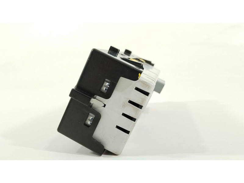 Recambio de pantalla multifuncion para renault clio iii exception referencia OEM IAM 280348139R  