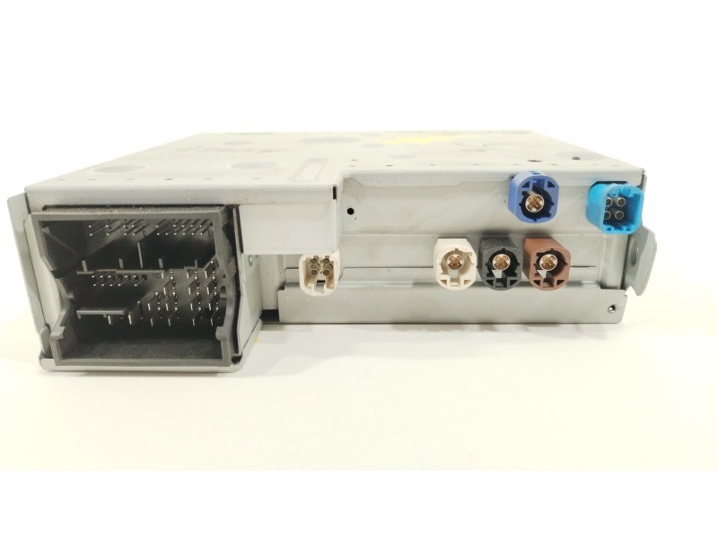 Recambio de sistema navegacion gps para audi a3 sportback (8y) gy referencia OEM IAM 8Y0035043B  