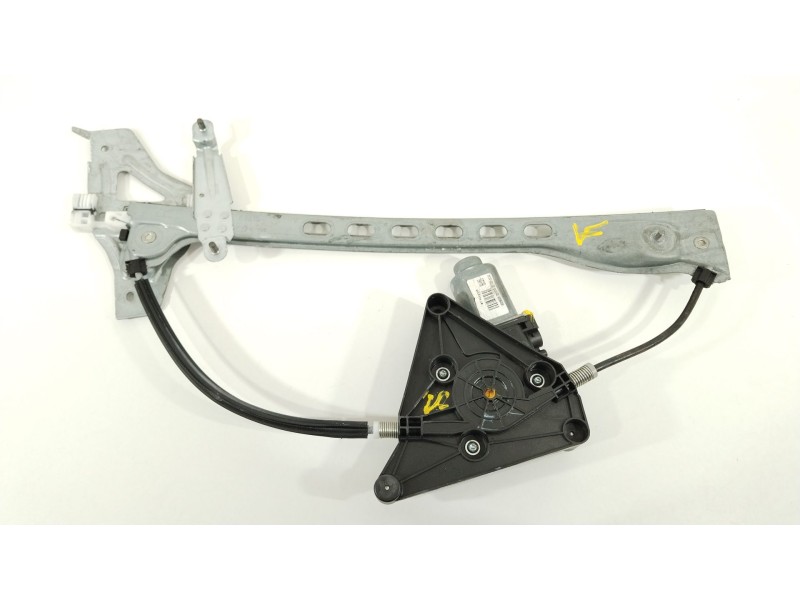 Recambio de elevalunas delantero derecho para toyota aygo x-cite referencia OEM IAM 698100H031  