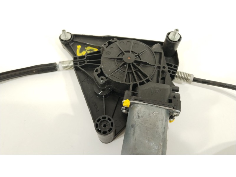 Recambio de elevalunas delantero derecho para toyota aygo x-cite referencia OEM IAM 698100H031  