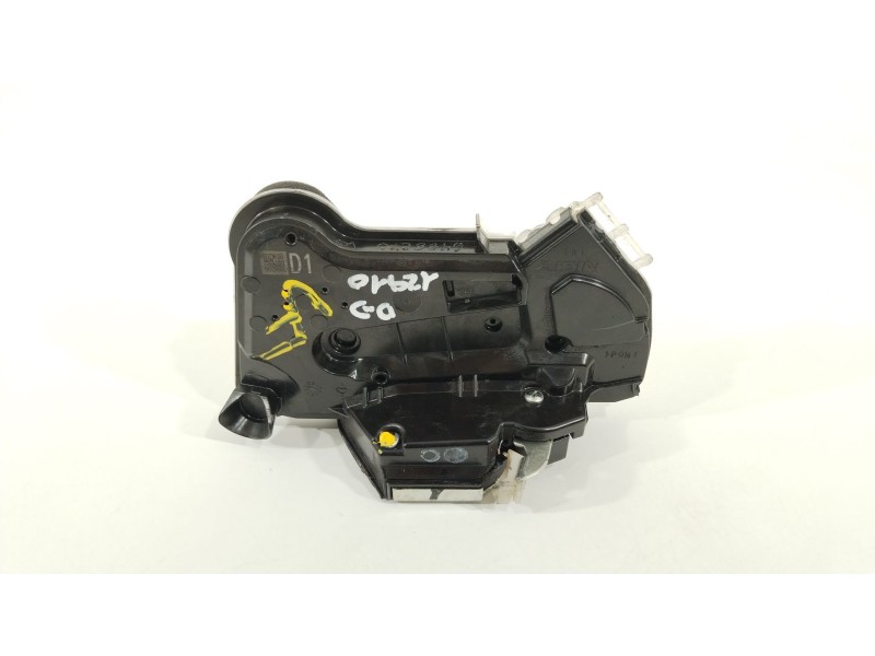 Recambio de cerradura puerta delantera derecha para toyota aygo x-cite referencia OEM IAM 6903002520  