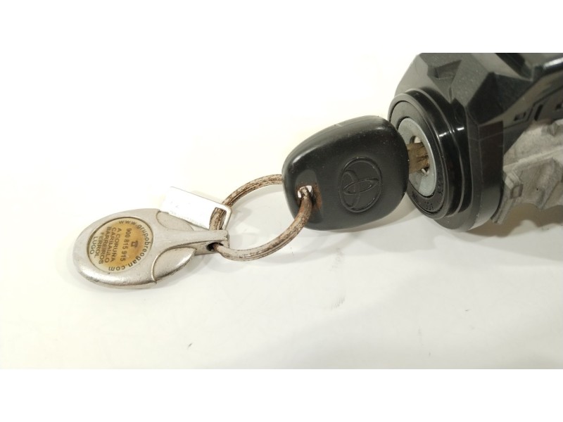 Recambio de conmutador de arranque para toyota aygo x-cite referencia OEM IAM 690570H080  897820H020