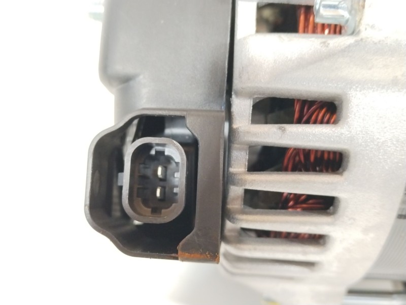 Recambio de alternador para opel astra j (p10) 1.7 cdti (68) referencia OEM IAM 13500186  