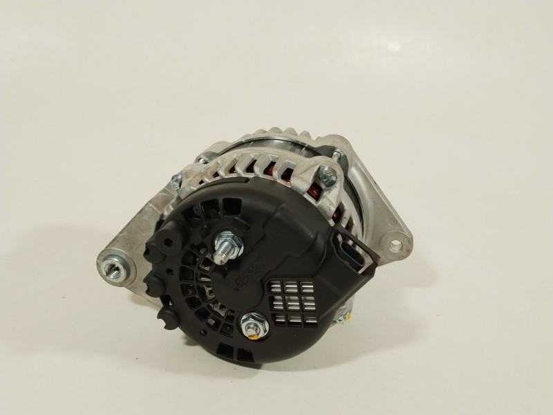 Recambio de alternador para opel astra j (p10) 1.7 cdti (68) referencia OEM IAM 13500186  