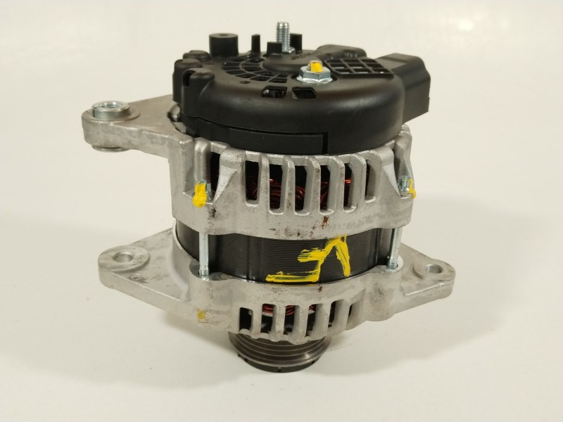 Recambio de alternador para opel astra j (p10) 1.7 cdti (68) referencia OEM IAM 13500186  