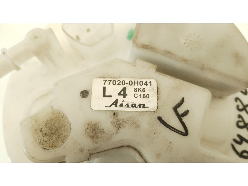 Recambio de bomba combustible para toyota aygo x-cite referencia OEM IAM 770200H041  