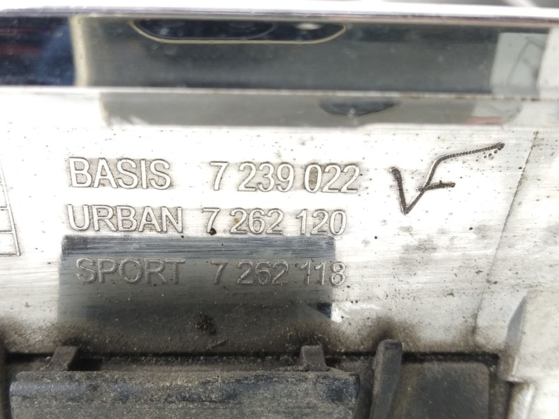 Recambio de rejilla delantera para bmw 1 (f21) 116 i referencia OEM IAM 51137262120 51137239022 51137239022