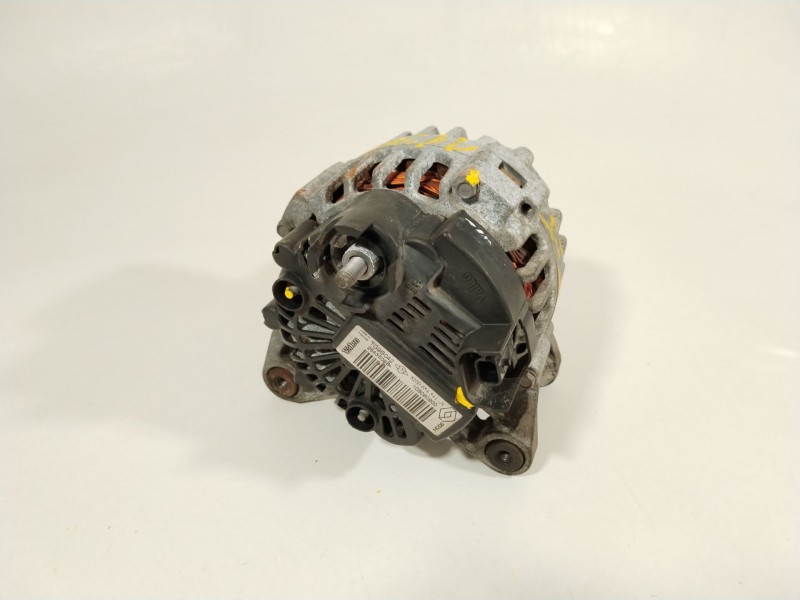 Recambio de alternador para renault clio iii exception referencia OEM IAM 8200654541  