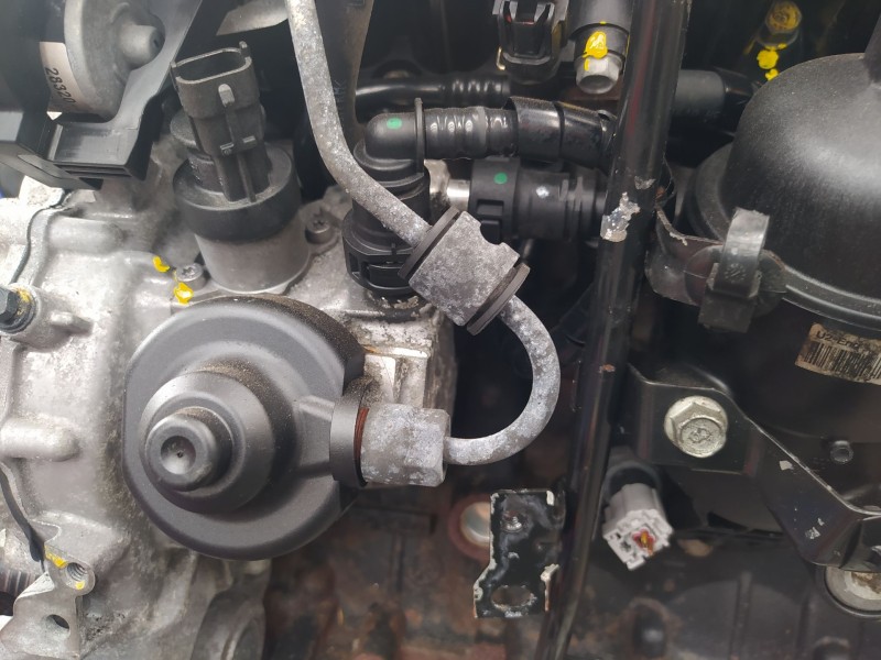 Recambio de bomba inyeccion para hyundai tucson essence bluedrive 2wd referencia OEM IAM 331002A600  0445010596