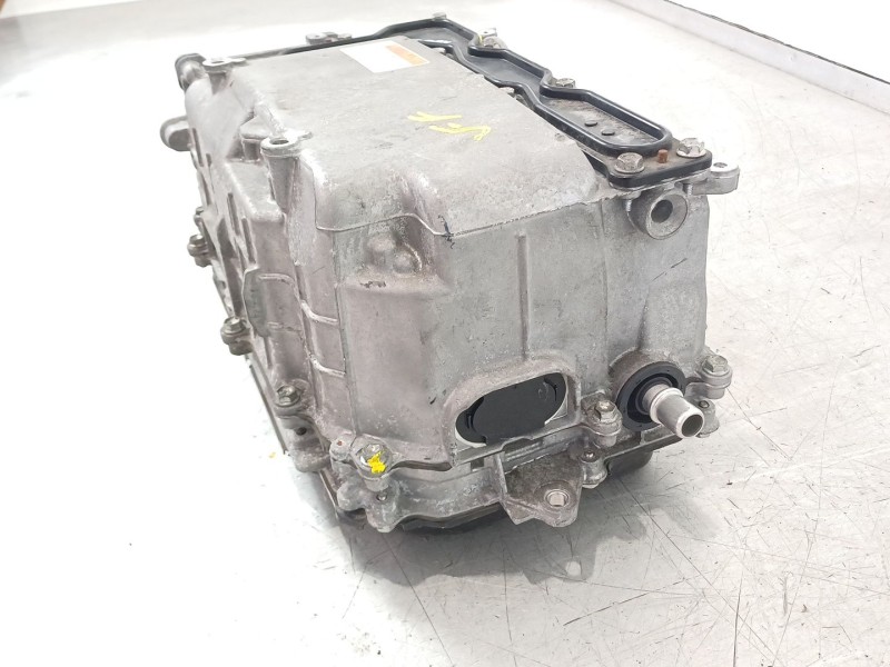 Recambio de convertidor potencia para toyota auris (_e18_) 1.8 hybrid (zwe186_) referencia OEM IAM G920047190  