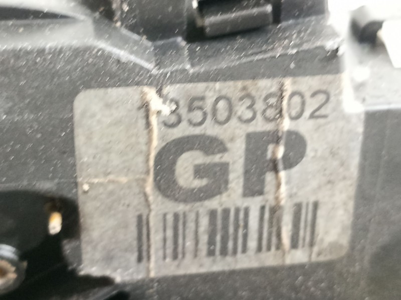 Recambio de cerradura puerta delantera derecha para opel insignia berlina cosmo referencia OEM IAM 13503802  