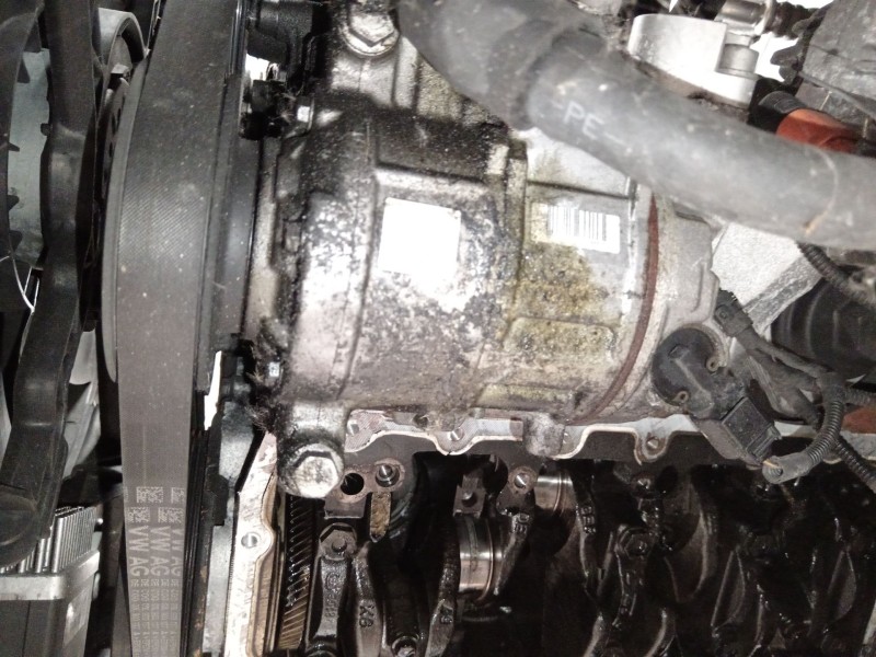 Recambio de compresor aire acondicionado para audi a4 b8 (8k2) 2.0 tdi referencia OEM IAM 8K0260805E  4471906907