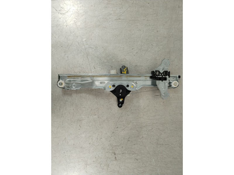 Recambio de elevalunas delantero derecho para nissan qashqai (j11) acenta referencia OEM IAM 80700HV00C  E06026102