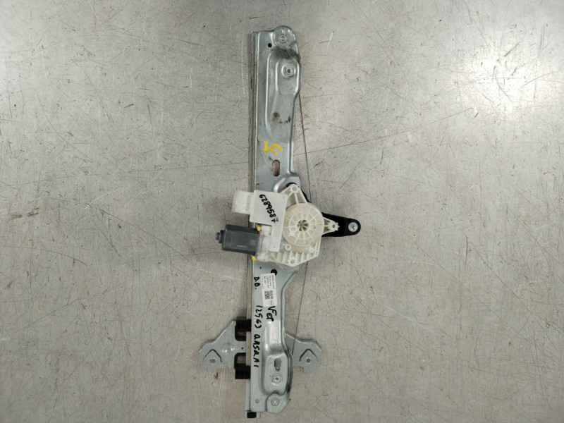 Recambio de elevalunas delantero derecho para nissan qashqai (j11) acenta referencia OEM IAM 80700HV00C  E06026102